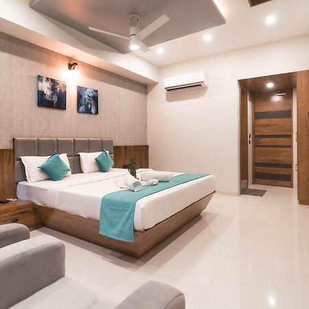 Hotel Green City Gandhinagar Bagian luar foto