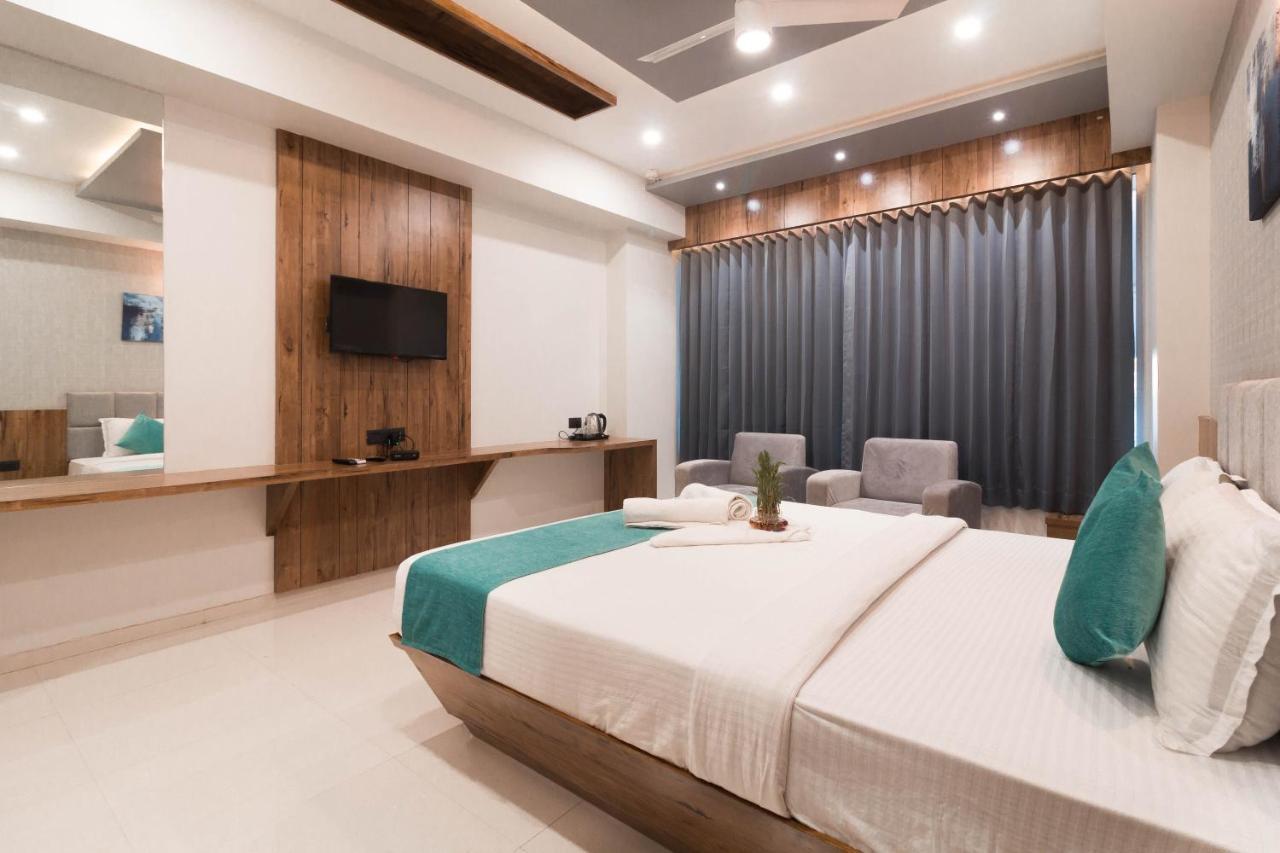 Hotel Green City Gandhinagar Bagian luar foto