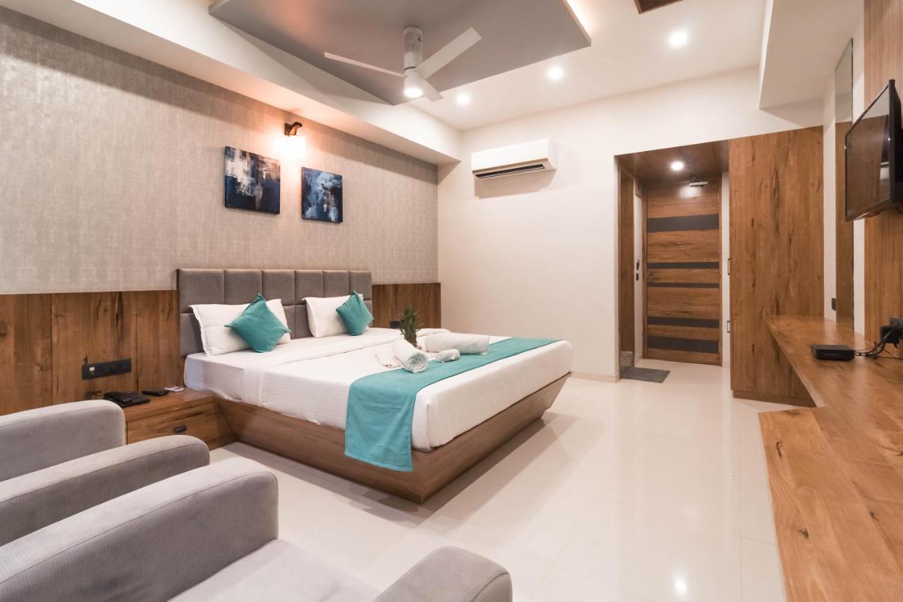 Hotel Green City Gandhinagar Bagian luar foto