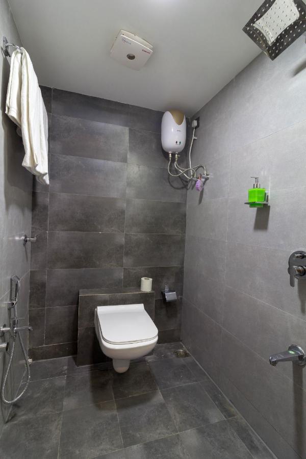 Hotel Green City Gandhinagar Bagian luar foto